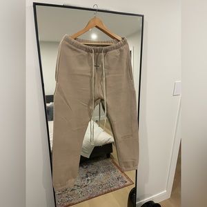 Essentials Sweatpant